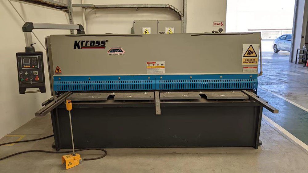 Positive feedback of hydraulic shearing machine