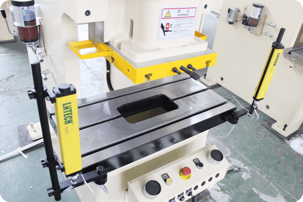 Prensa neumática serie APA - jh21 1