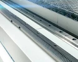 rack-pinion-and-linear-guiding rack-pinion-and-linear-guiding