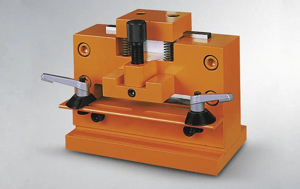 Hydraulic Punching Machine - Pictures 4 cisaillement de barres plates