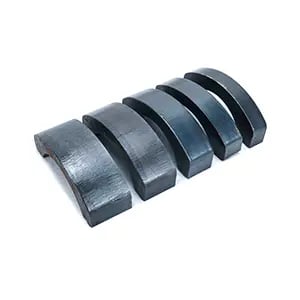 Découpe de l'acier au carbone de 20 à 40 mm