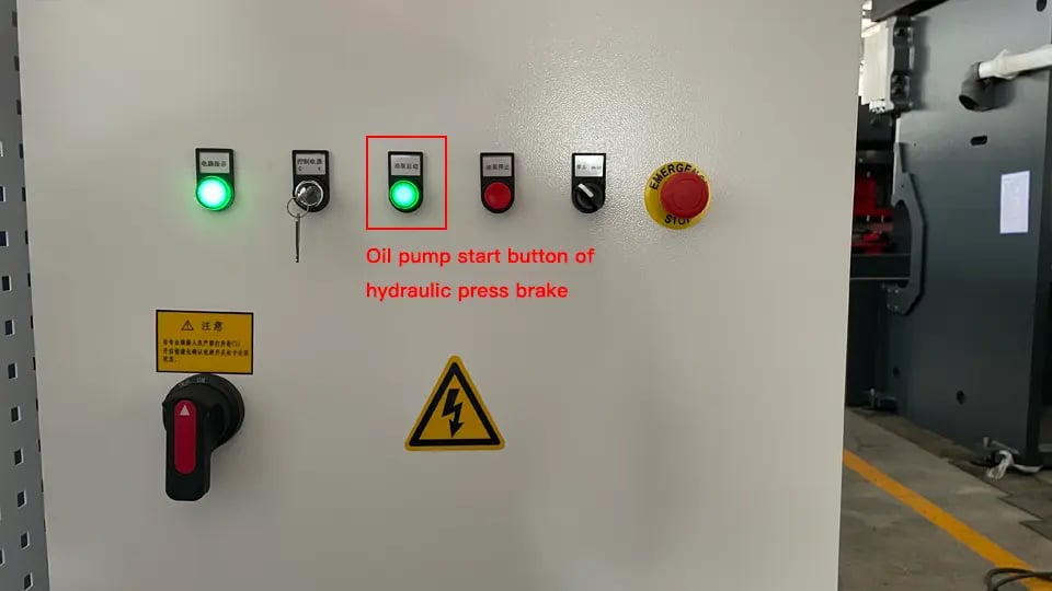 botão de partida da bomba de óleo