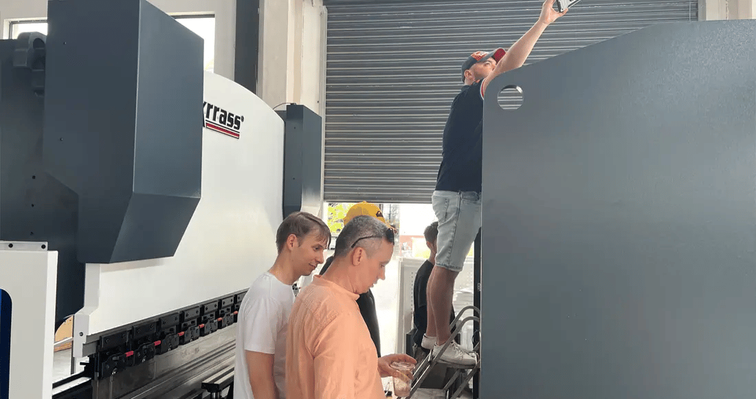 Russian customers visit KRRASS factory