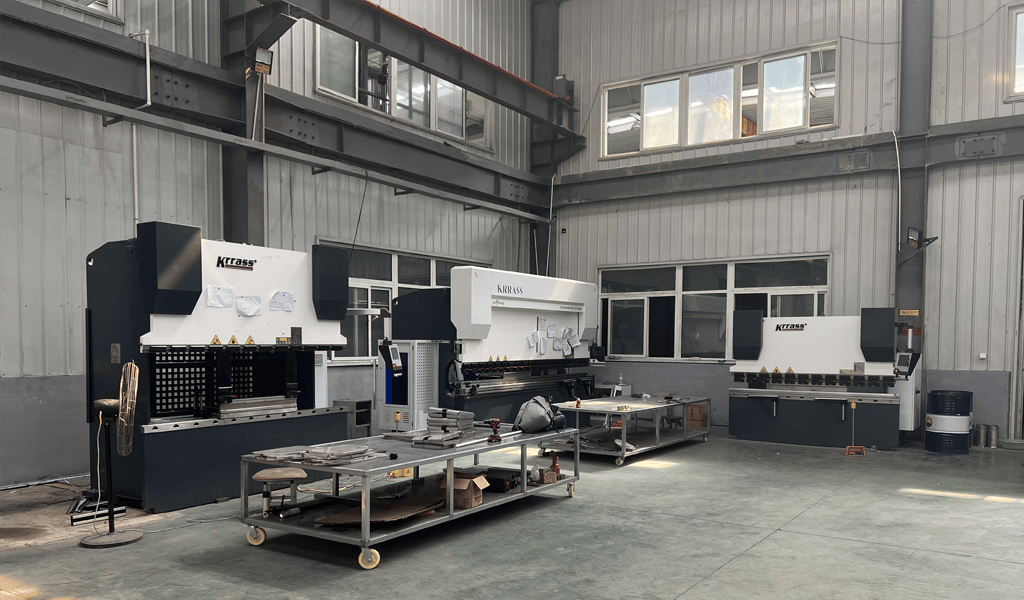 Press Brake Basics for Beginners - Pictures 3 press brake