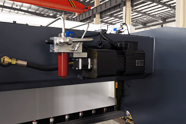 Prensa dobradeira CNC híbrida, prensa dobradeira para chapas metálicas de 110 toneladas, controlador 2D DELEM DA58T - Imagens 10 Sistema ECO Híbrido PBS-110T2500-DA58T