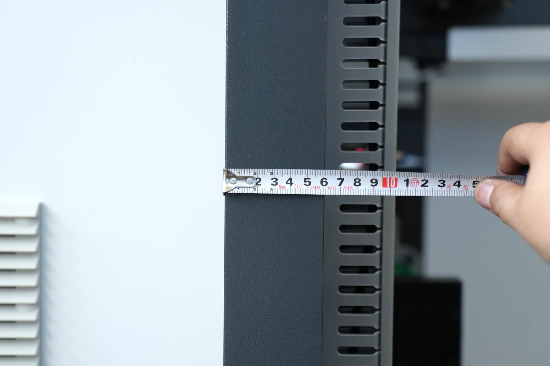 Plegadora de chapa de 175 toneladas en venta, plegadora hidráulica de chapa - 17 fotos MB8 175T3200 6+1 ejes con DA-53T Espesor del panel lateral