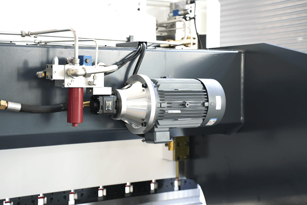 Prensa dobradeira CNC para chapas metálicas, 80 toneladas, controlador DELEM DA53T - 10 imagens MB8-80T2500-DA53T