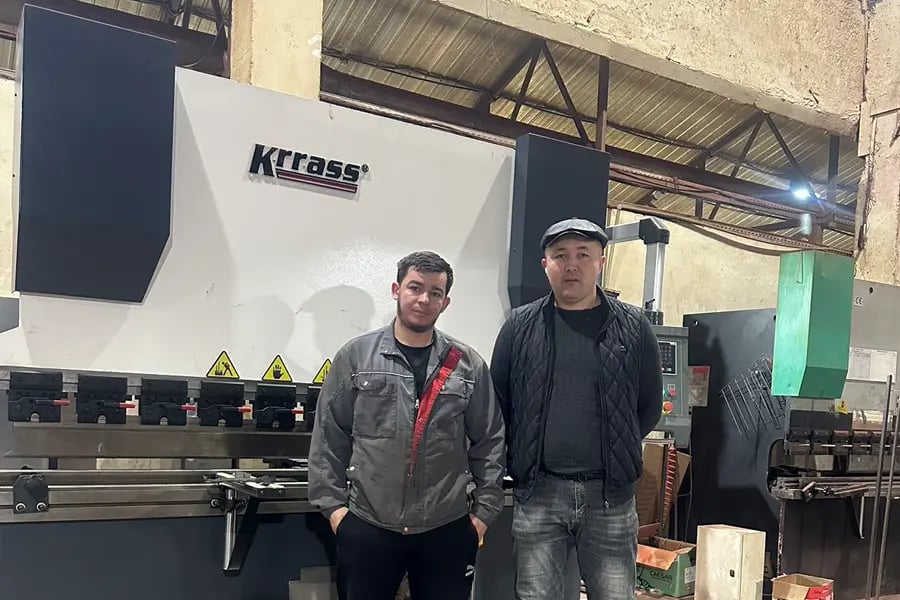 Apresentação do Cliente - Fotos 10 Fábrica de clientes do Cazaquistão