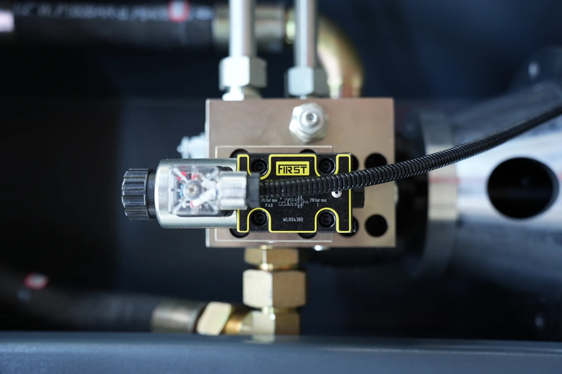 PRIMEIRA Válvula Hidráulica