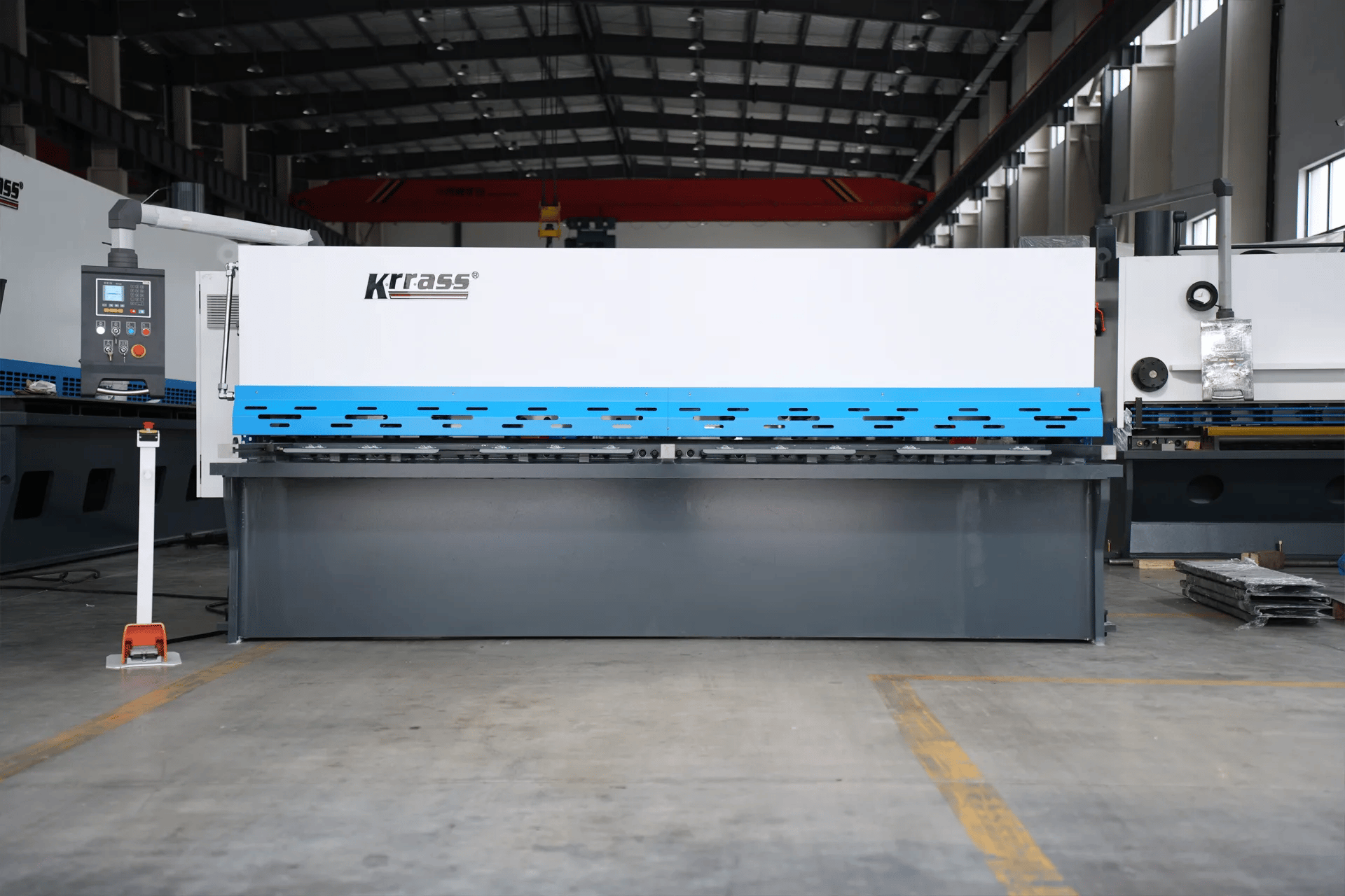 QC12K-6X3200 com máquina de corte hidráulica ESTUN E21S