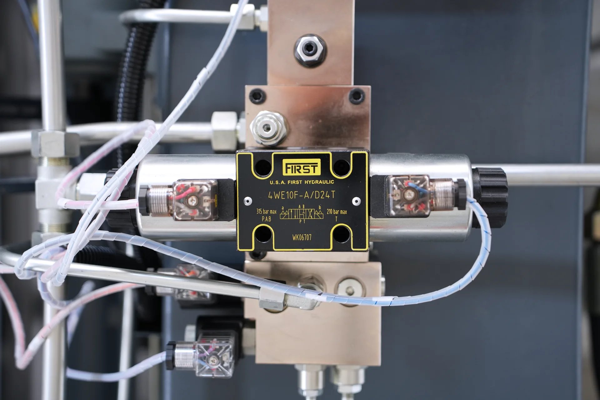 FIRST hydraulic valves​