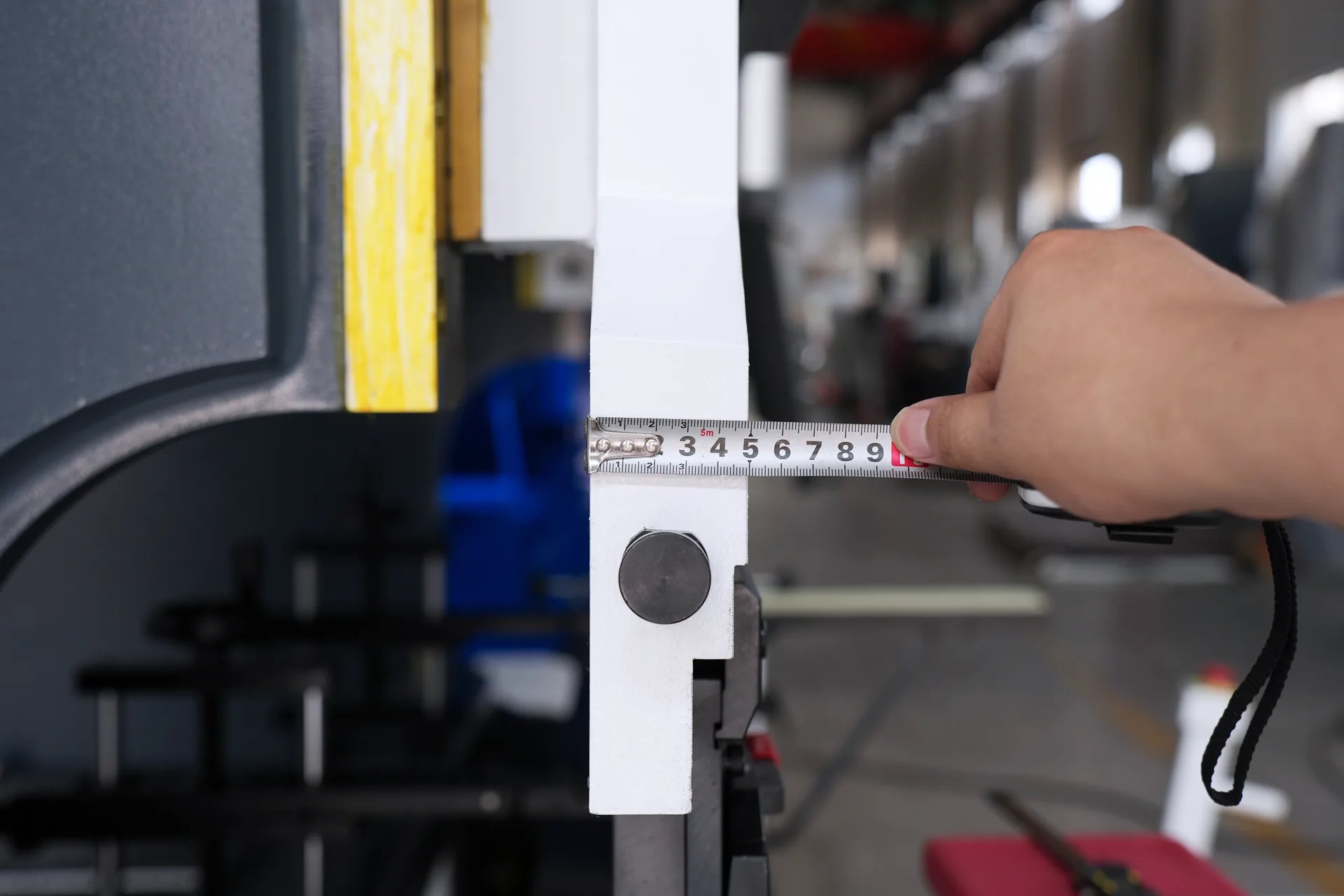 Thickness of slider(50mm)