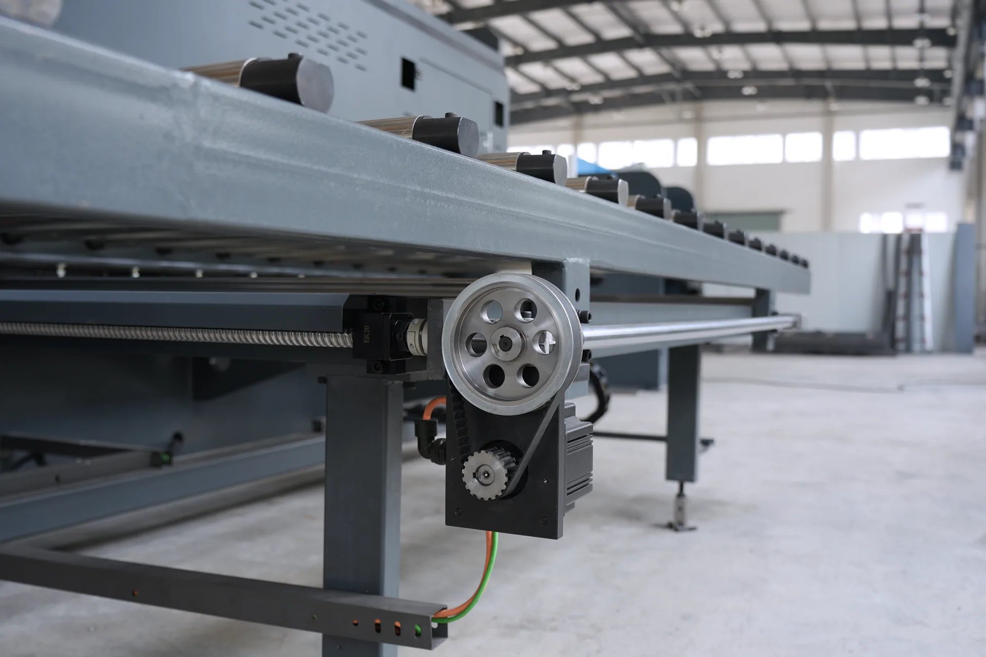 Dispositivo de suporte lombar preciso