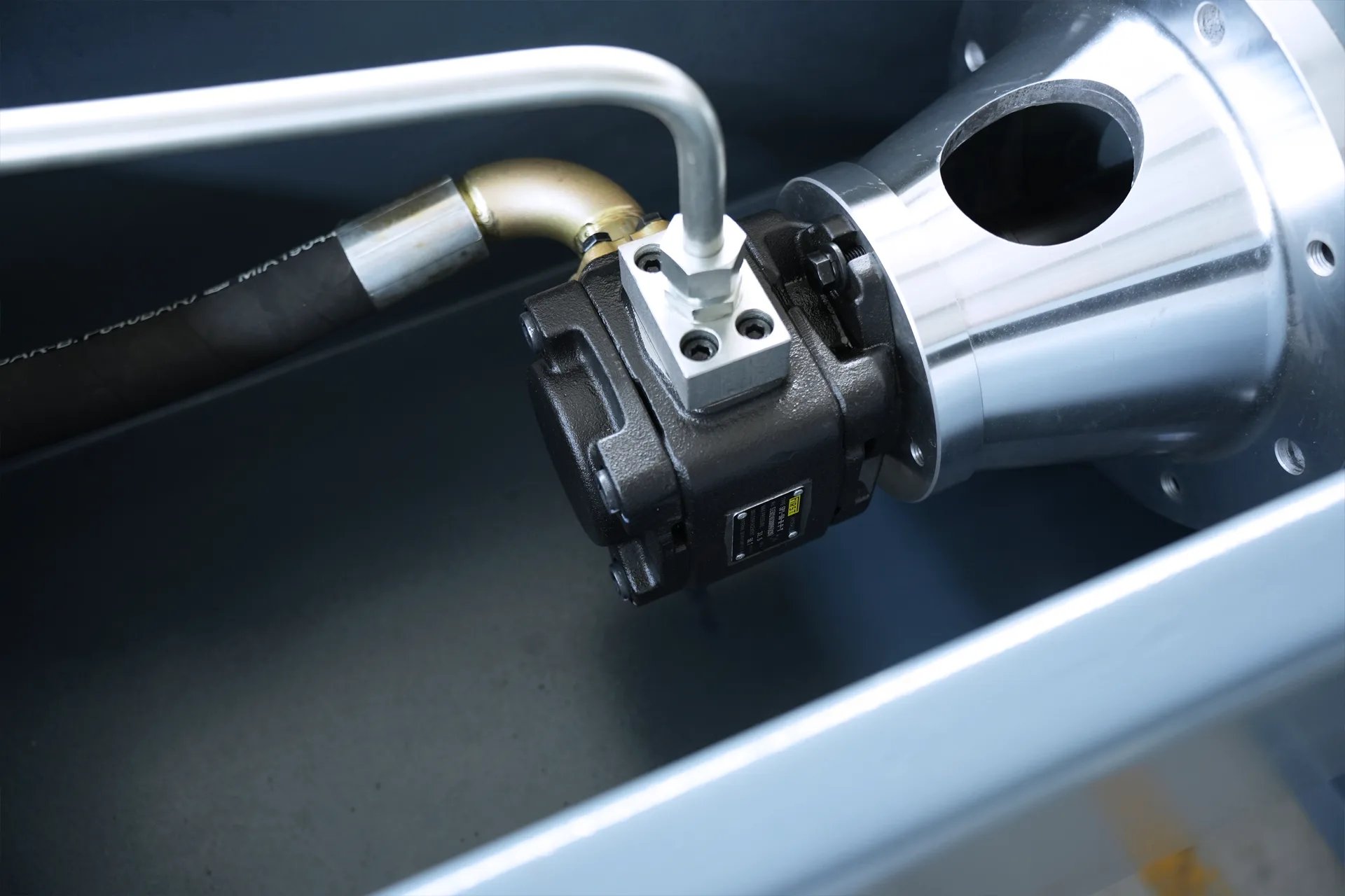 FIRST hydraulic oil pump