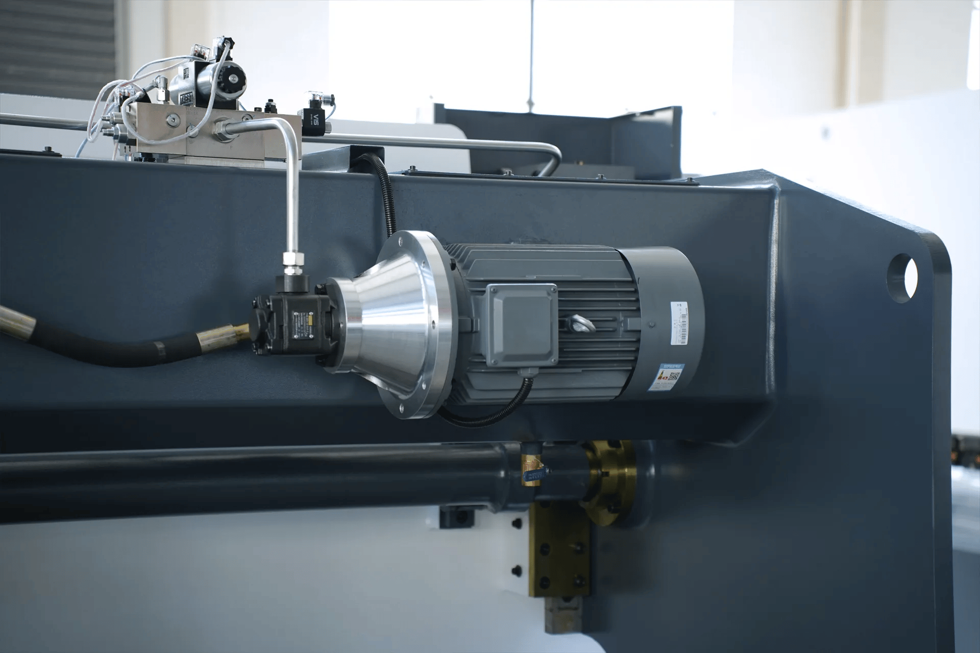 WC67K-80T2500 NC Press Brake with E21 Control,Sheet Metal Hydraulic Press Brake - german siemens main motor 2