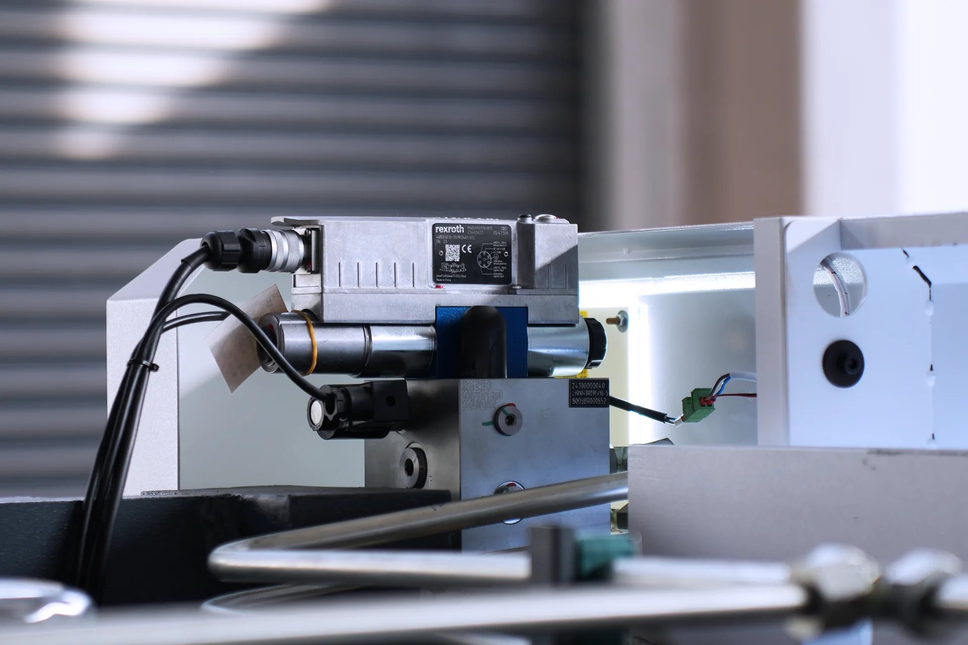 Preço da prensa dobradeira DELEM DA66T, PBS-110T2500 DA66T 6+1 eixos - válvula proporcional Rexroth