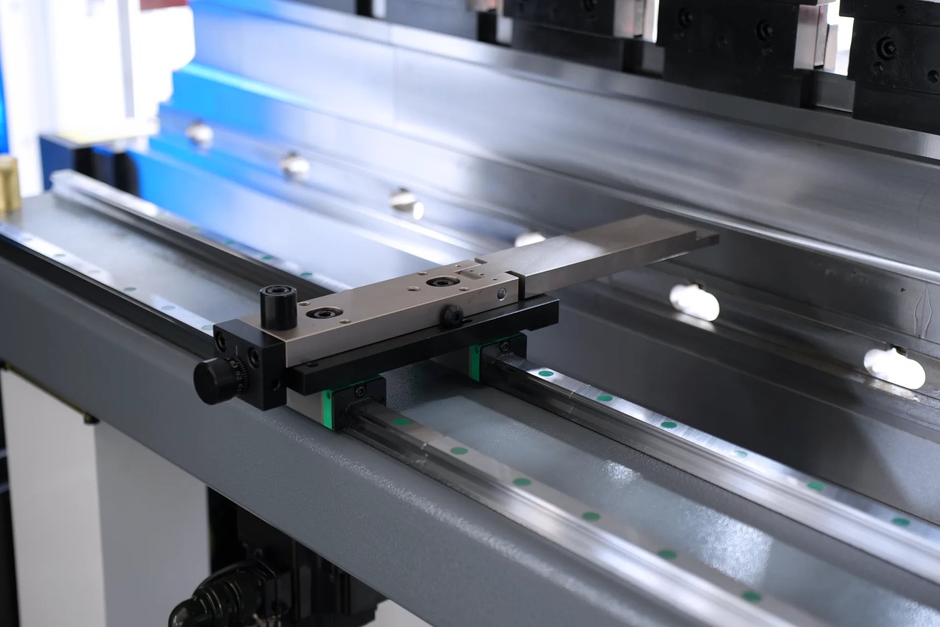 CNC Bending Machine, 110Ton Sheet Metal Bending Machine, Best Bending Machine Brand - back finger stoper 1