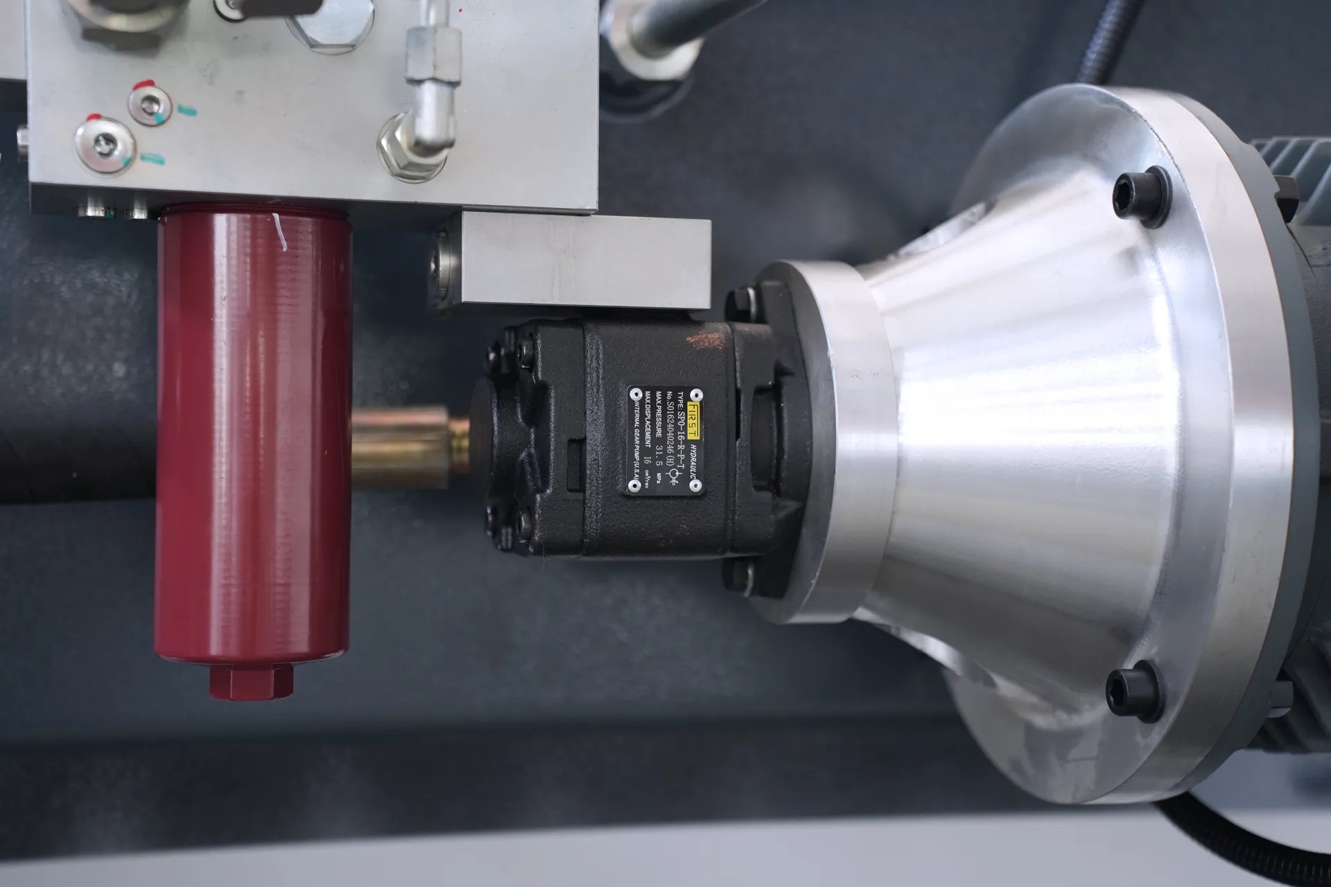 CNC Bending Machine, 110Ton Sheet Metal Bending Machine, Best Bending Machine Brand - hydraulic oil pump