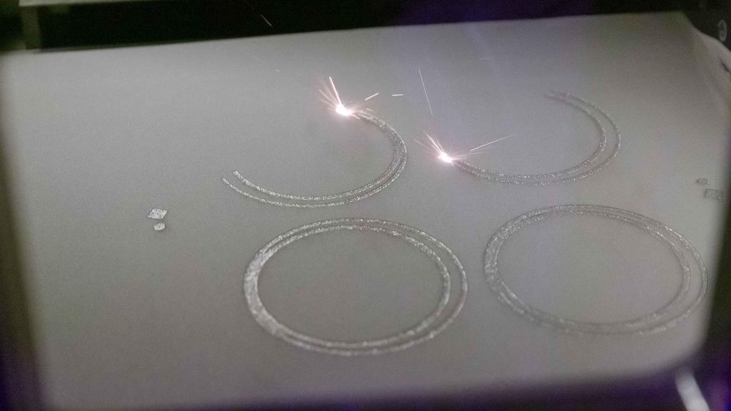Fiber Laser Cutting Advantages: Boost Efficiency and Precision in Manufacturing - additive manufacturing