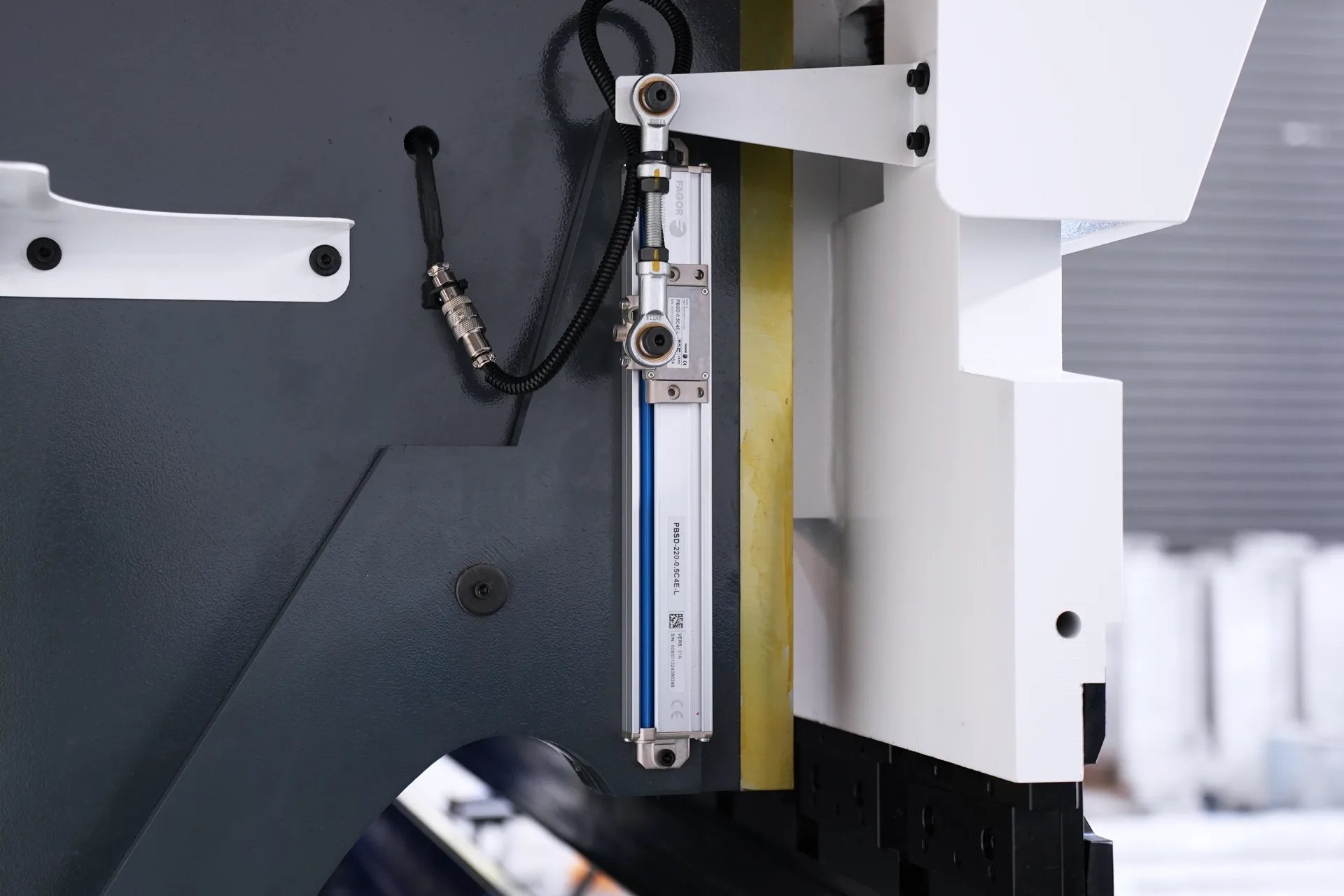 Прямая закупка у производителя гибочных станков, гибочный станок MB8-110T3200 DA53Tx с 4+1 осями в продаже - решетчатая линейка fagor 1