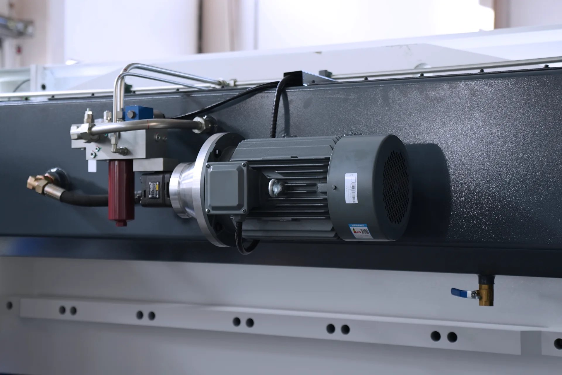 Прямая закупка у производителя гибочных станков, гибочный станок MB8-110T3200 DA53Tx с 4+1 осями на продажу - немецкий главный двигатель Siemens 2