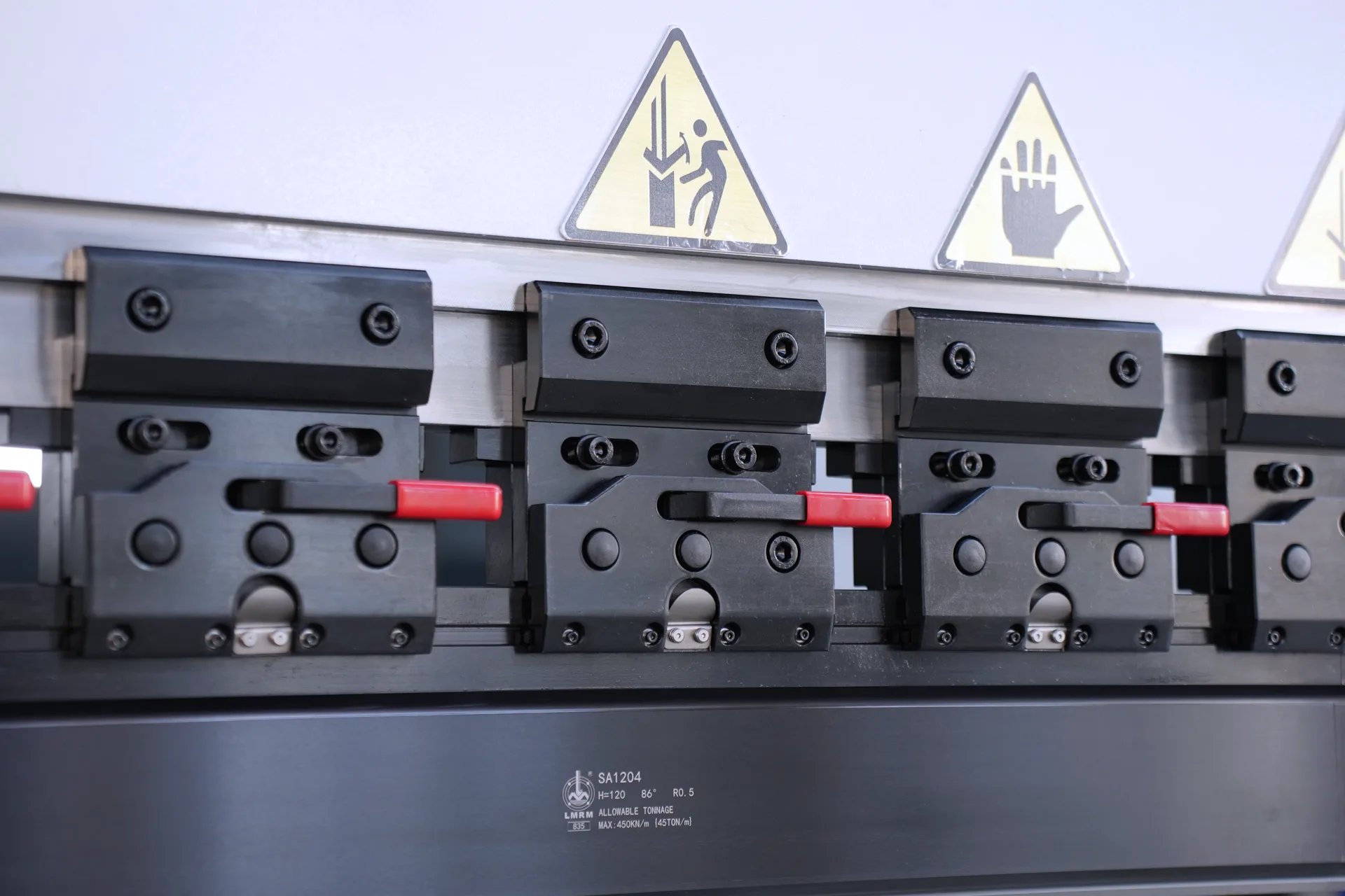 Прямая закупка у производителя гибочных станков, гибочный станок MB8-110T3200 DA53Tx с 4+1 осями в продаже - прецизионное быстрозажимное устройство 1