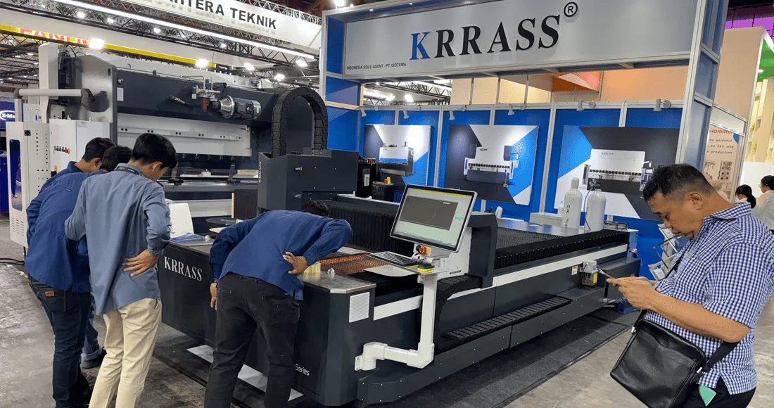 Máquina de corte por láser de fibra en Indonesia