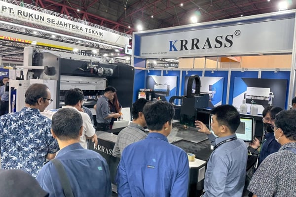 laser cutting machine for sheet metal