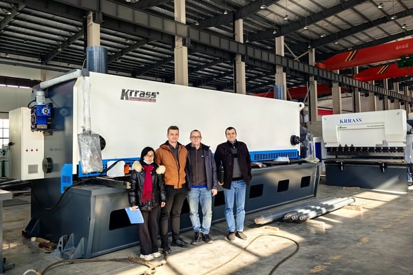 Presse plieuse CNC Pologne Machine de cisaillement - presse plieuse CNC Pologne