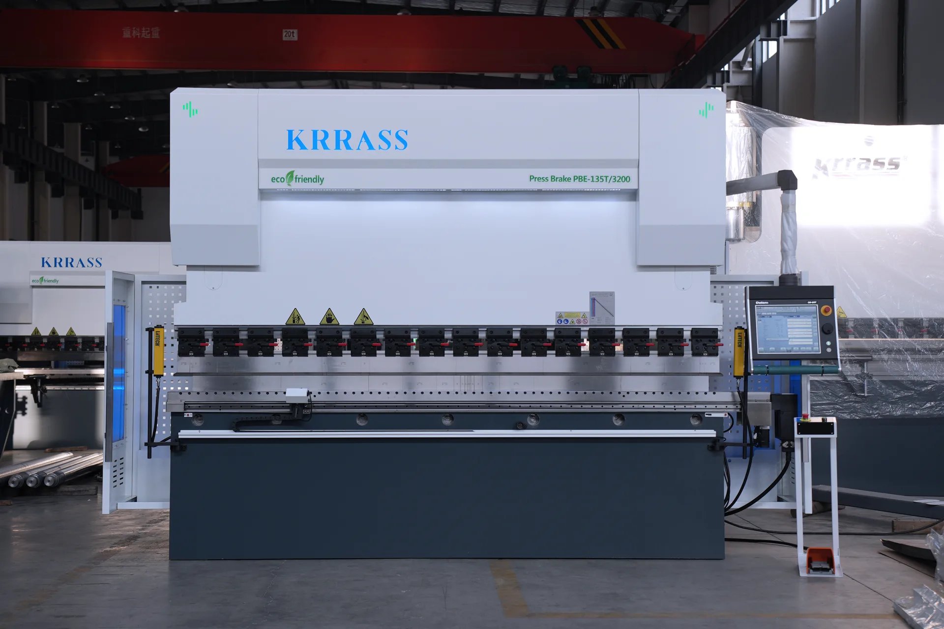 135Ton Hybrid Press Brake for Sale, PBE-135T3200 DA69T 8+1 Hybrid Press Brake Machine - Pictures 5 135Ton Hybrid Press Brake for Sale, PBE-135T3200 DA69T 8+1 Hybrid Press Brake Machine - 135ton hybrid press brake for sale