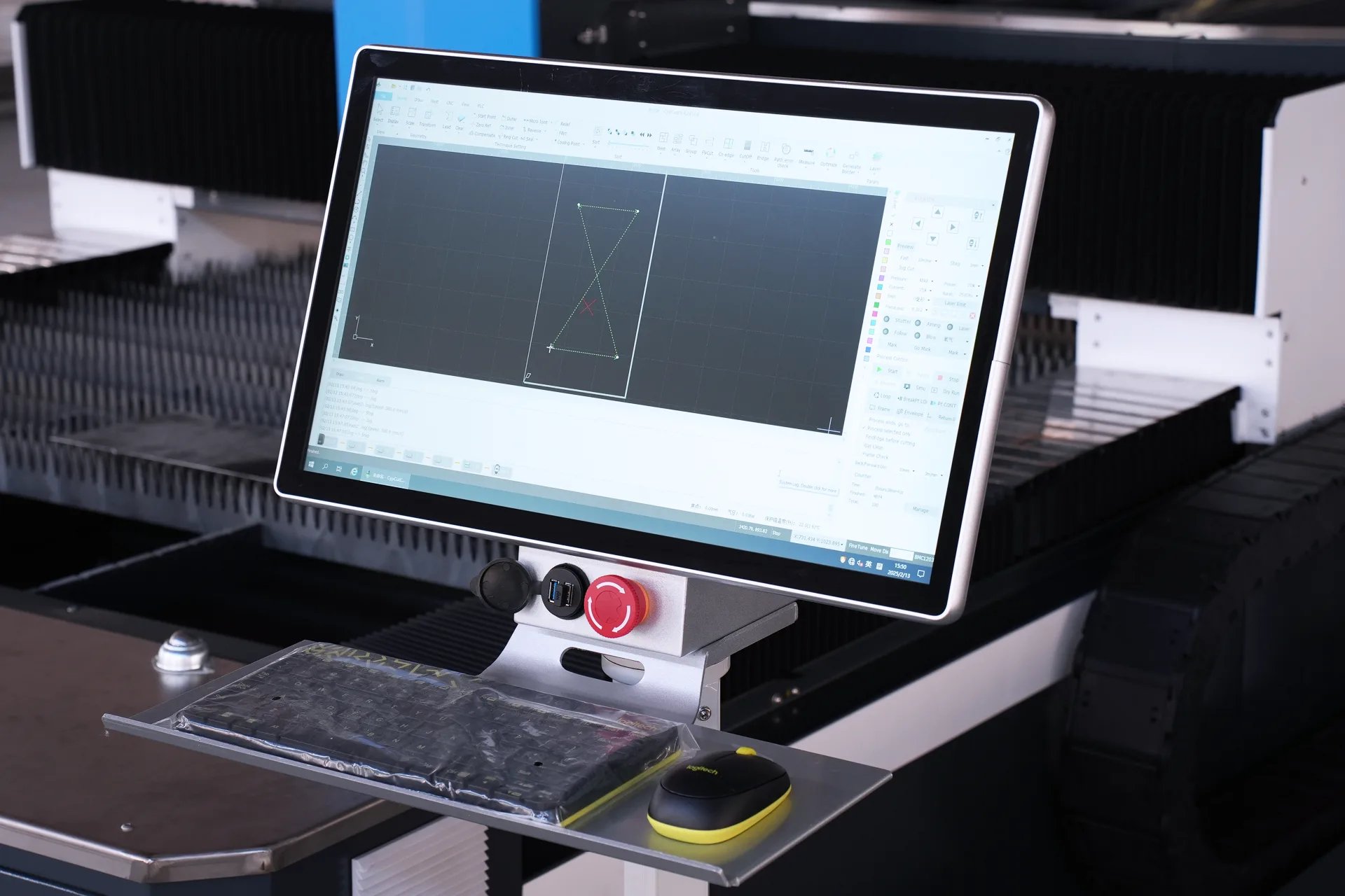 Sistema de Controle de Barramento FSCUT2000E