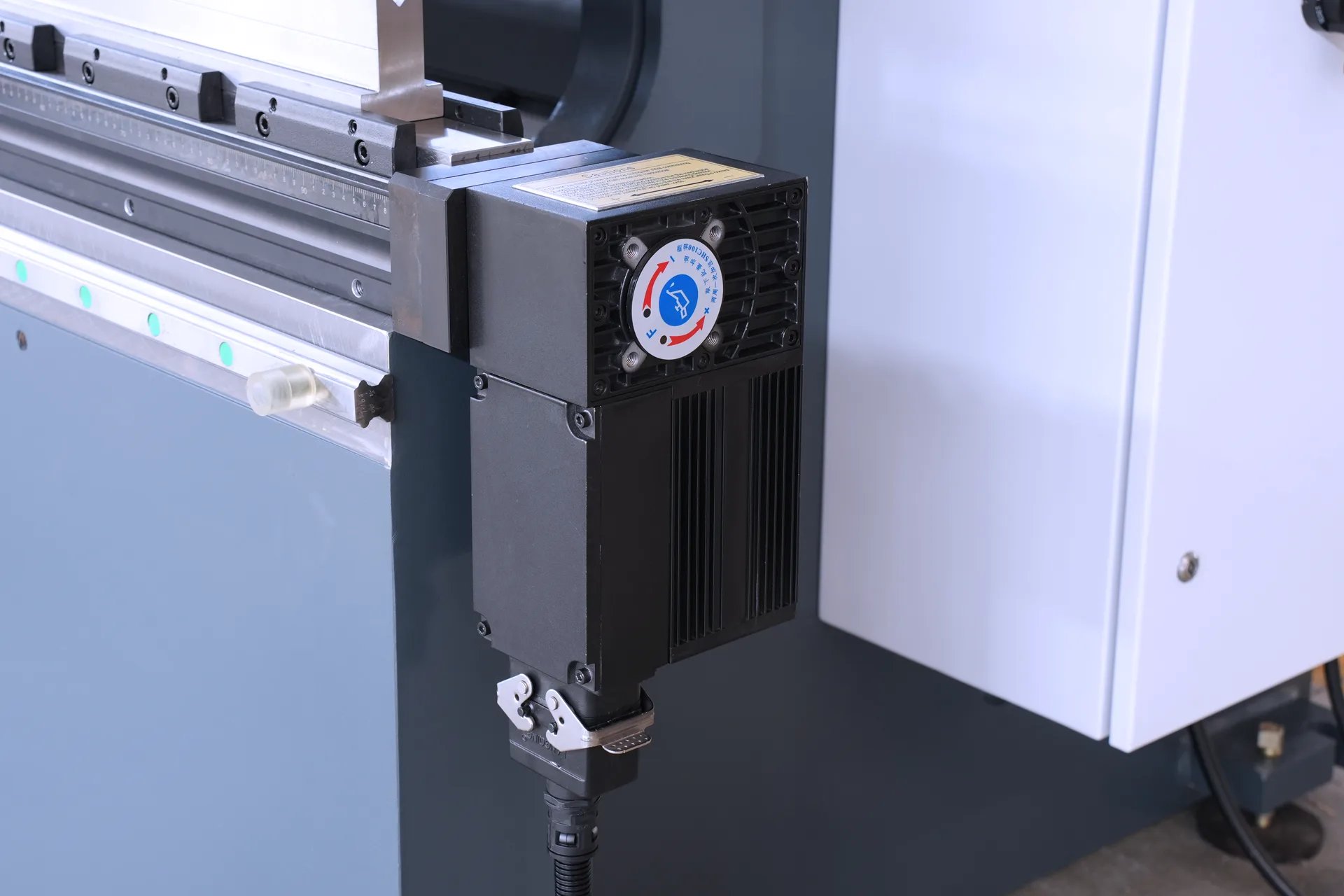 Электрическая система коронки