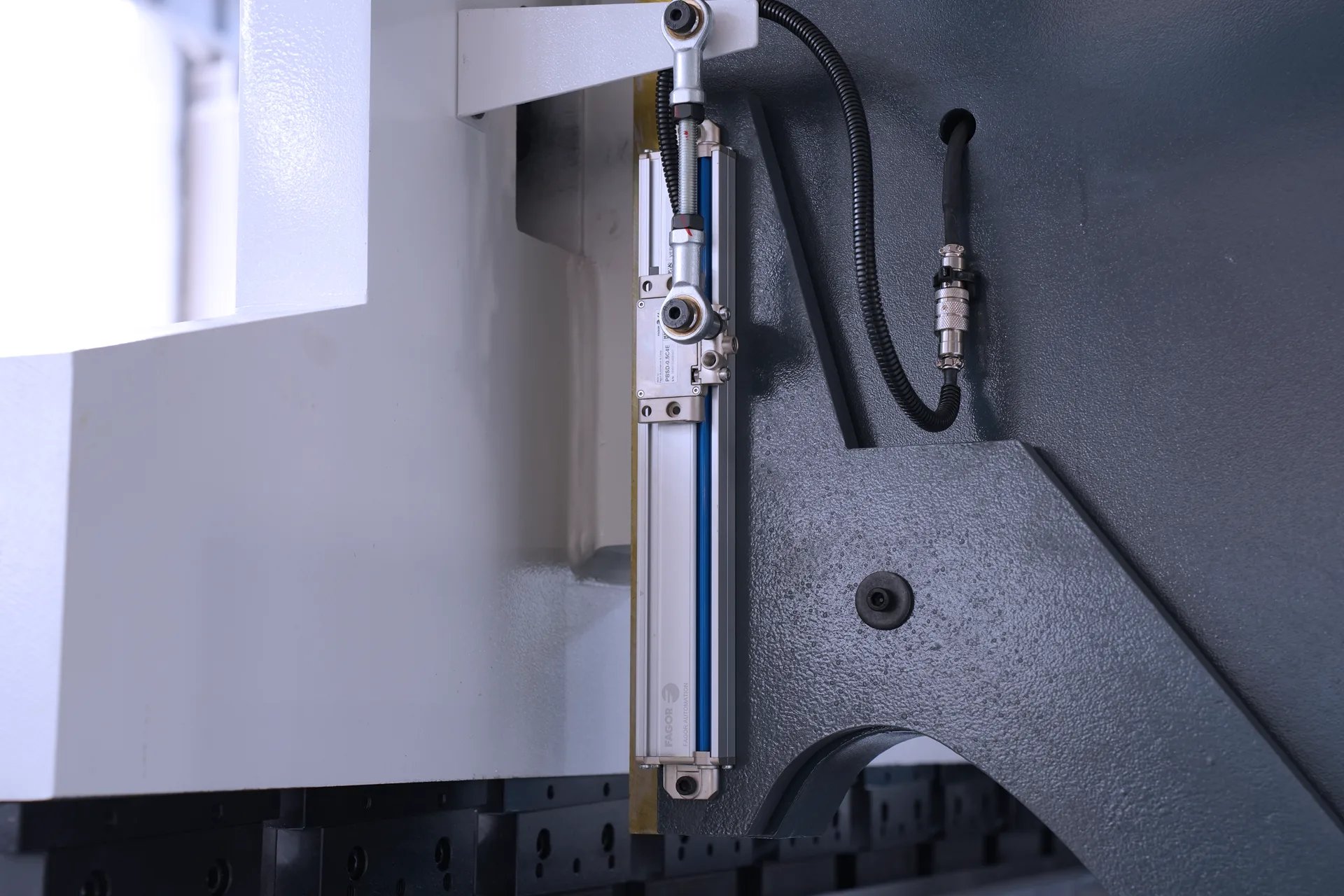 Линейка для решетки Fagor