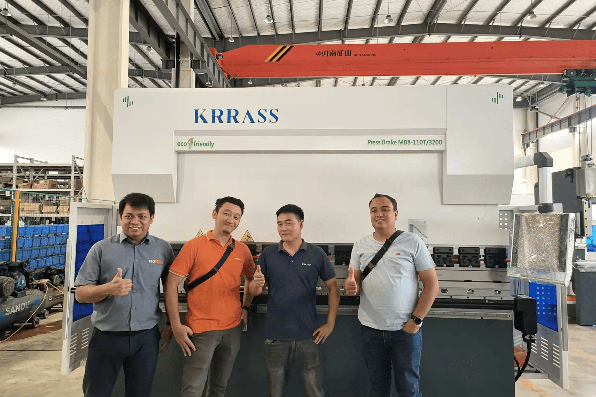 Prensa Dobradeira - Inspeção de Agente na Indonésia - série MB8