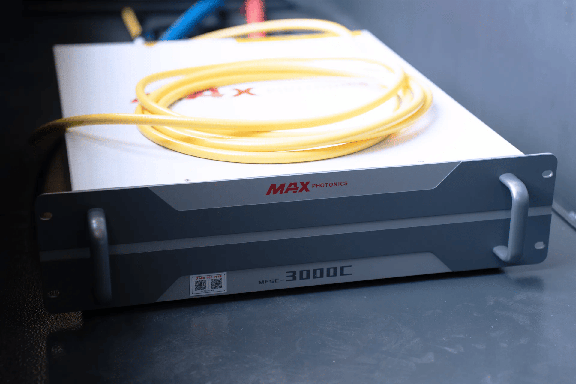 Max China MFSC 3000W Laser Source